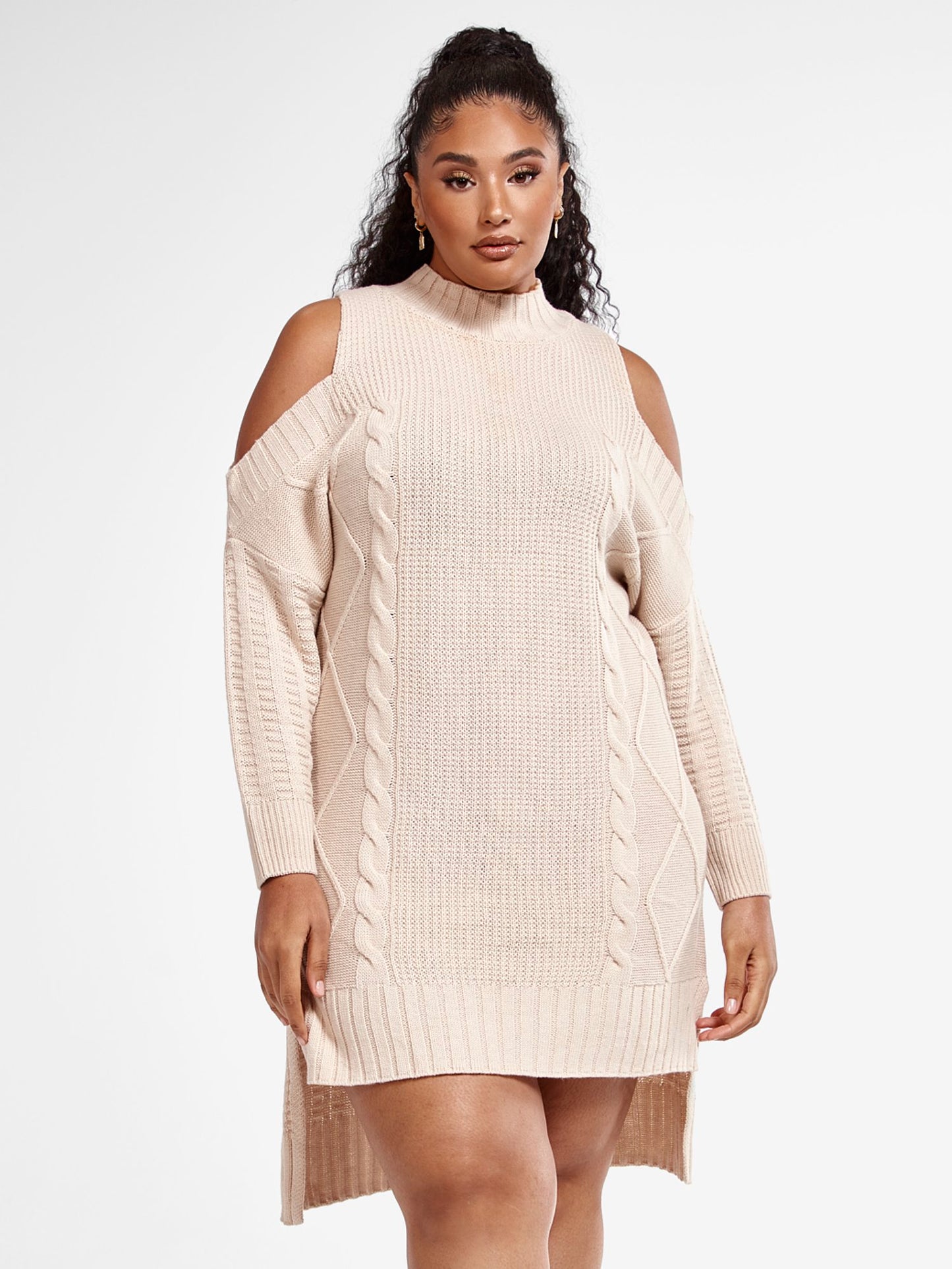 #color:IVORY