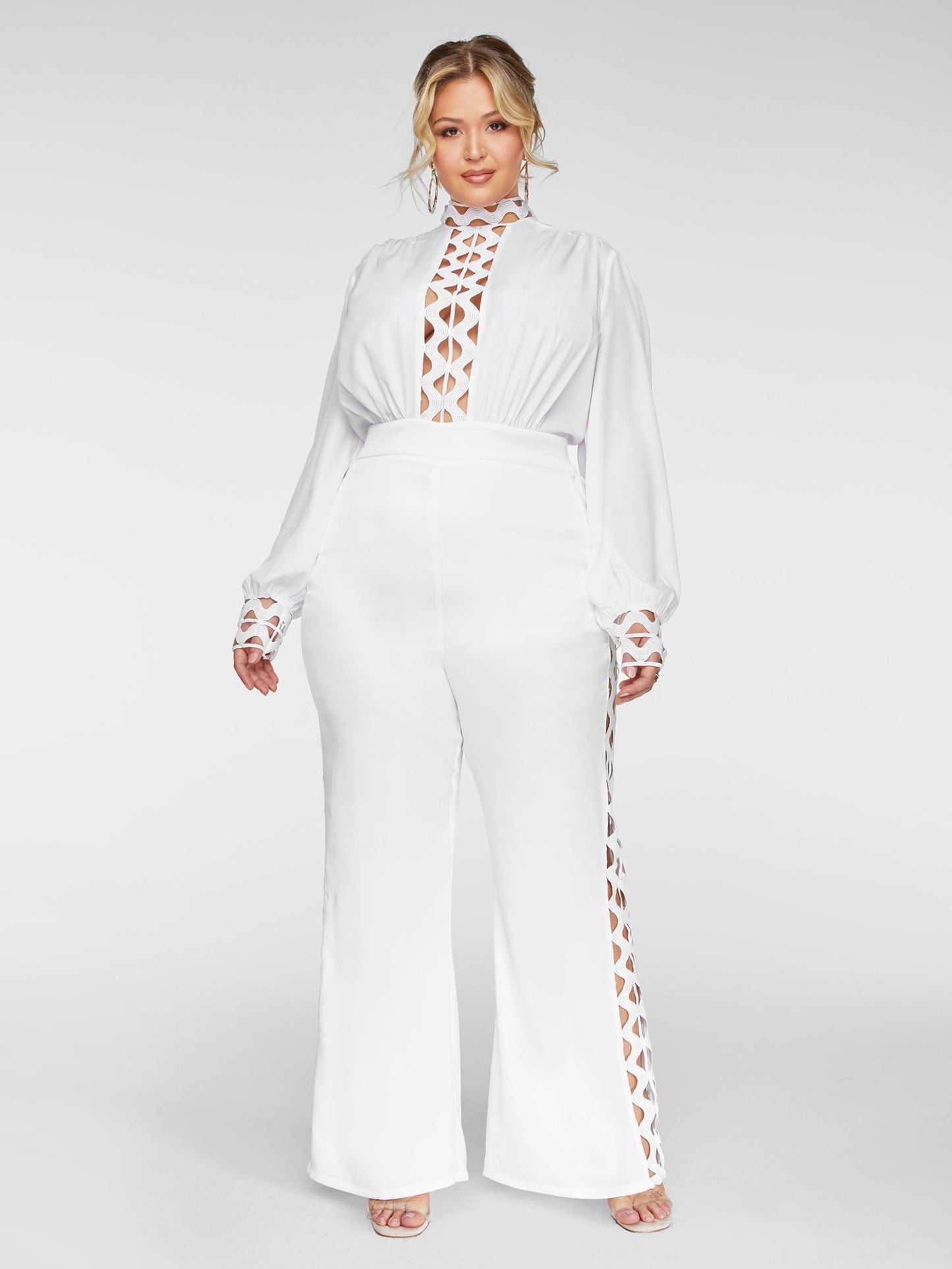 #color:WHITE