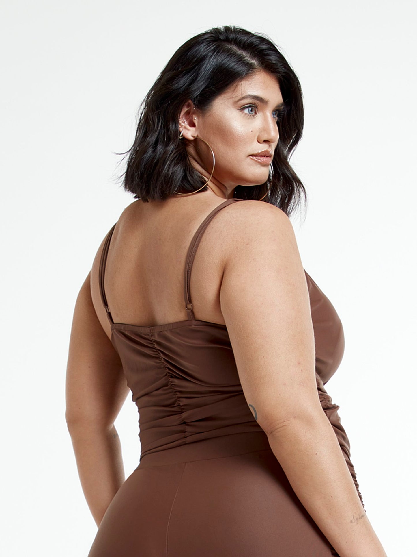 #color:BROWN