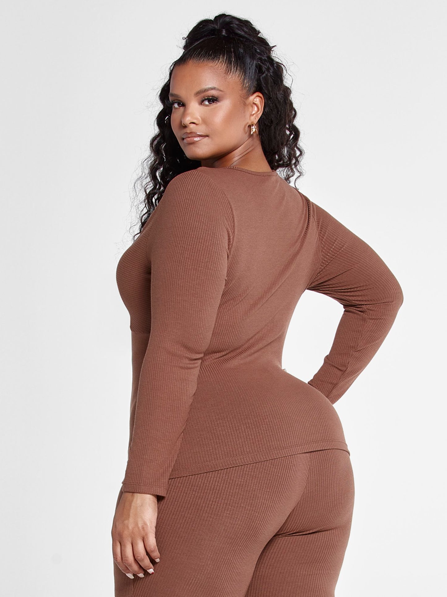 #color:BROWN