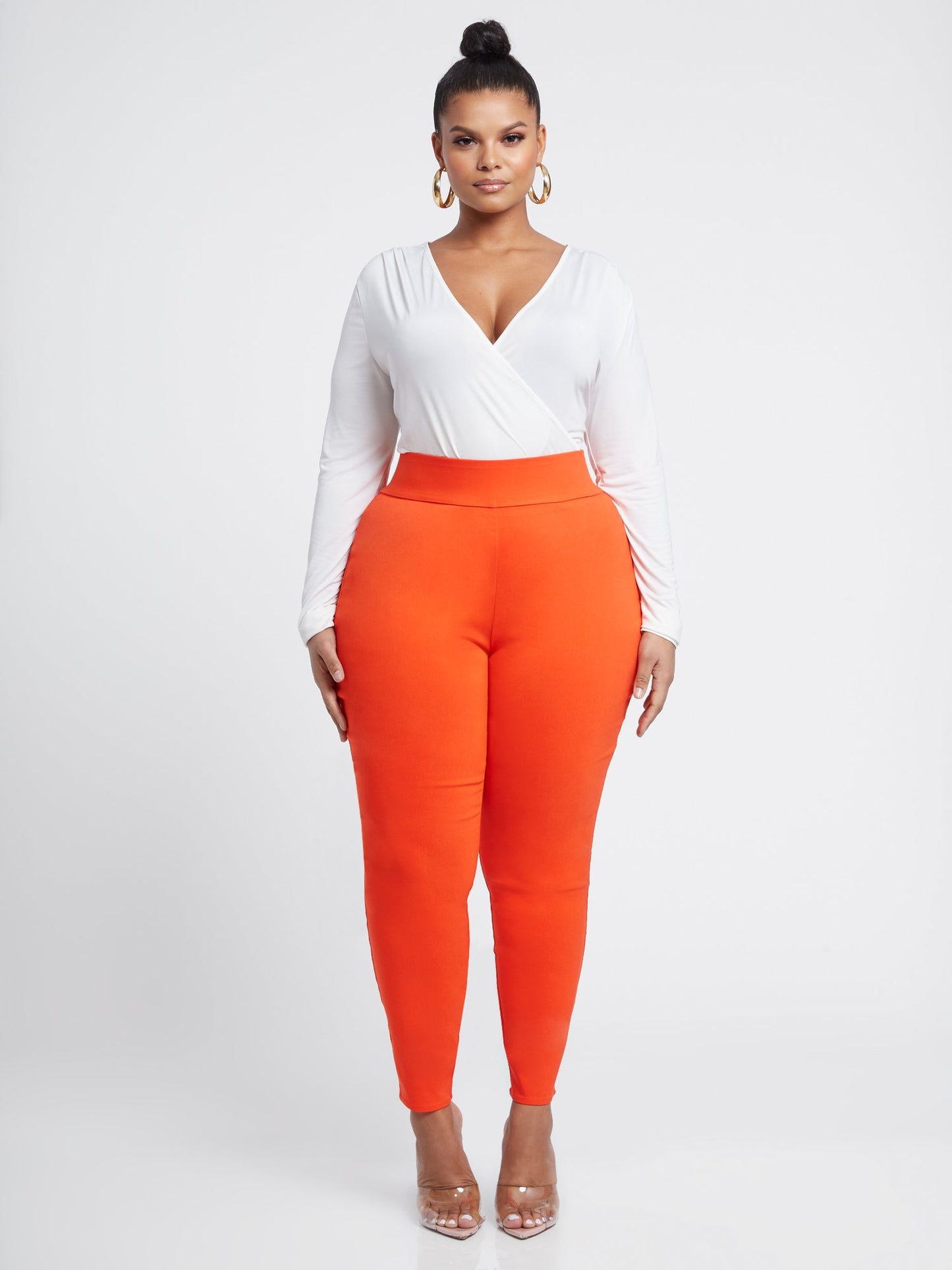 #color:IVORY