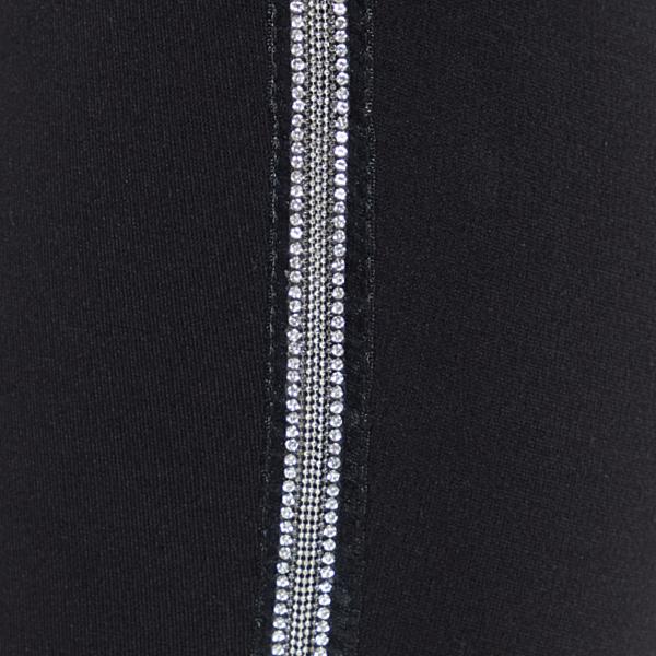 #swatch:BLACK