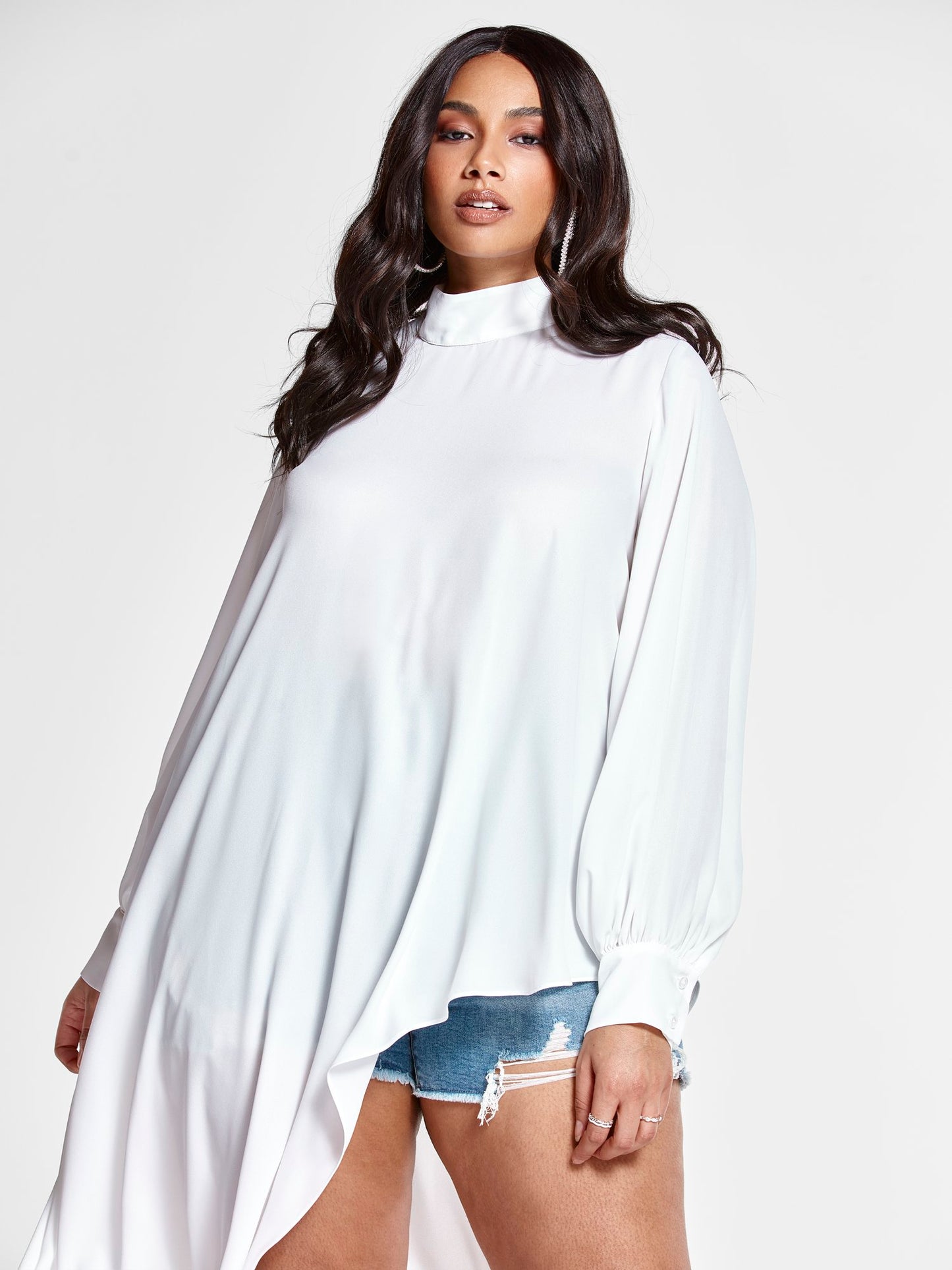 #color:IVORY